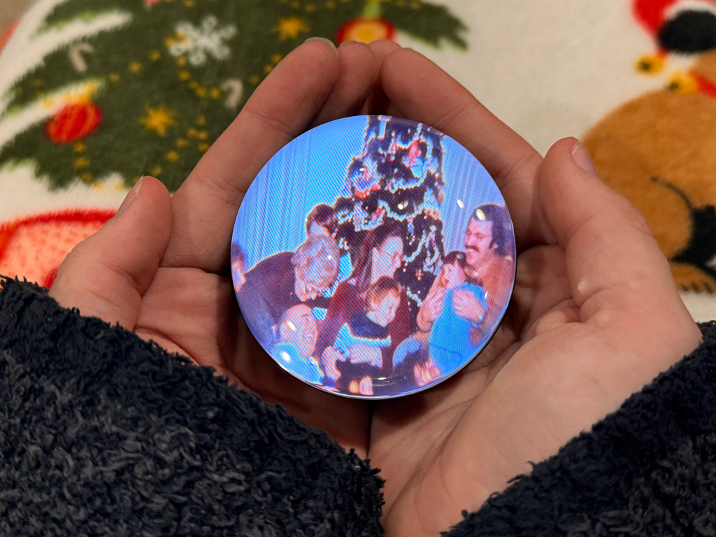 Aurora Keepsake Globe — Bring Photos to Life